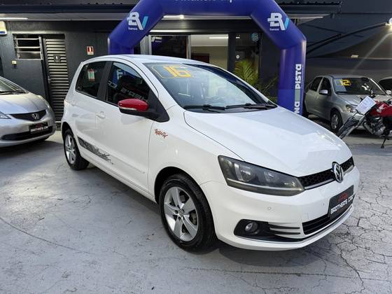 VOLKSWAGEN FOX 1.6 MI ROCK IN RIO 8V FLEX 4P MANUAL VOLKSWAGEN FOX 1.6 MI ROCK IN RIO 8V FLEX 4P MANUAL